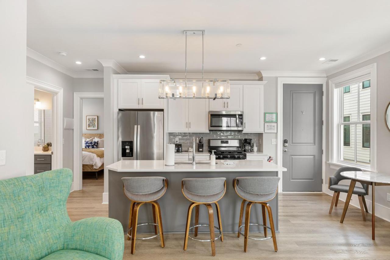 The Cooper Suite At 122 Spring Чарлстън Екстериор снимка